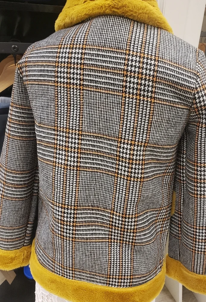 Jacket - Picture 4 of 6